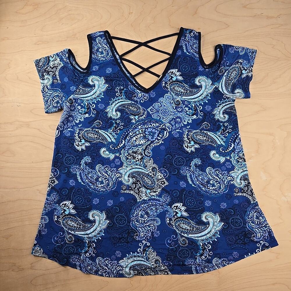 Lavish Shirt Womens XL Blue Multicolor Floral Cut out Sleeve Pullover Top